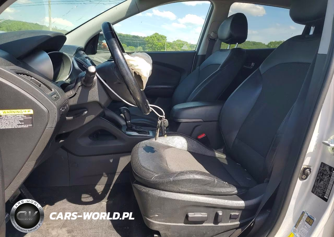 2014 Hyundai Tucson Se VIN:KM8JUCAG0EU915755 - 7