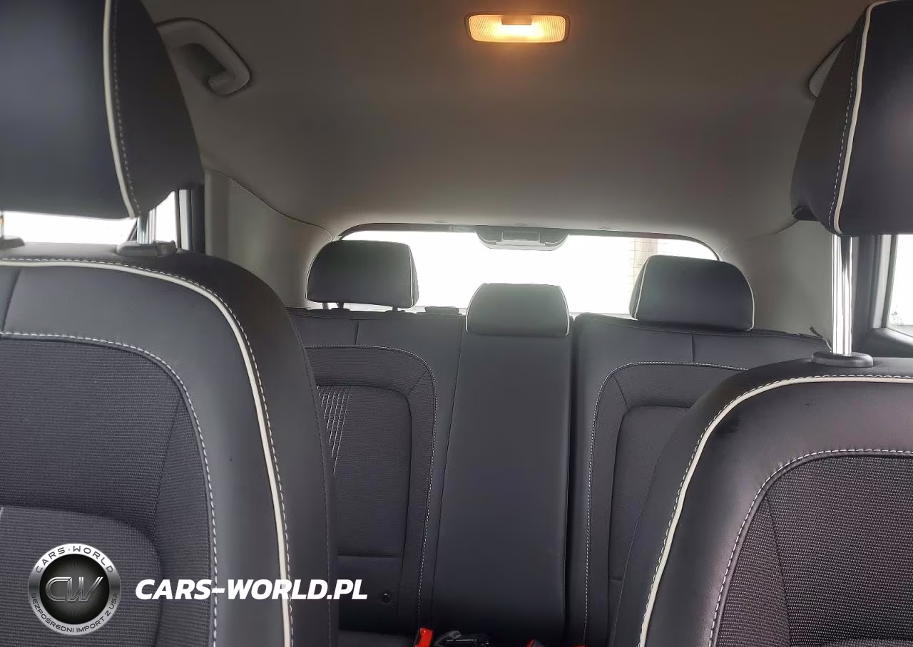 2024 Hyundai Venue Limited VIN:KMHRC8A35RU327162 - 10