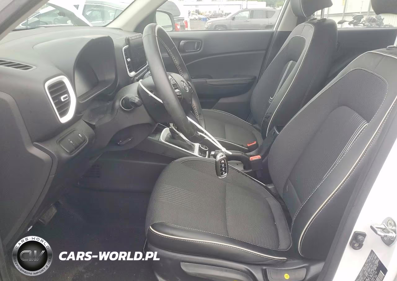 2024 Hyundai Venue Limited VIN:KMHRC8A35RU327162 - 7