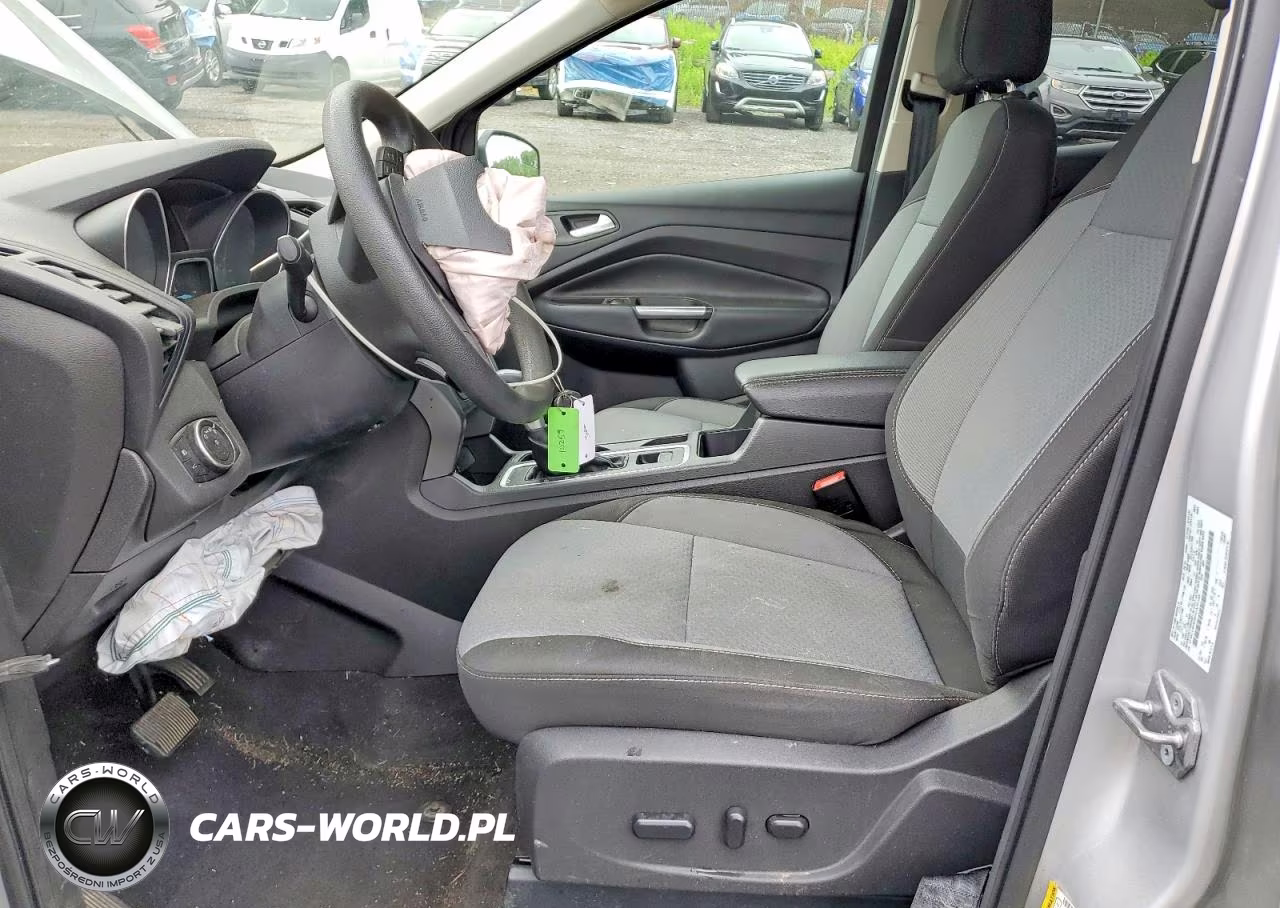 2017 Ford Escape Se VIN:1FMCU9GD8HUA30149 - 7