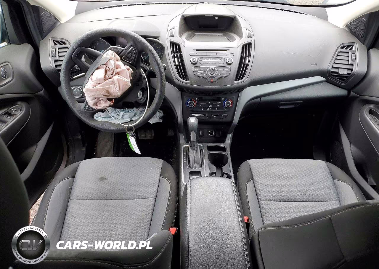 2017 Ford Escape Se VIN:1FMCU9GD8HUA30149 - 8