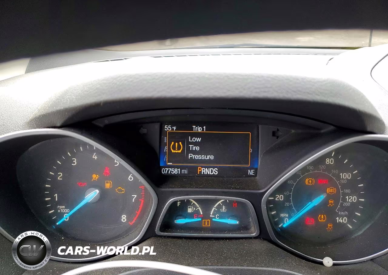 2017 Ford Escape Se VIN:1FMCU9GD8HUA30149 - 9