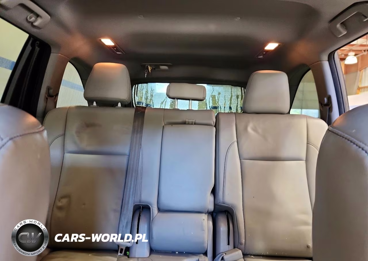 2015 Toyota Highlander Xle VIN:5TDJKRFH1FS183611 - 10