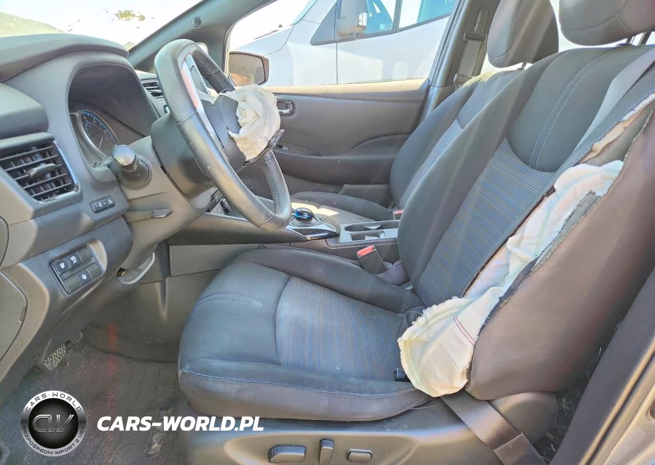 2019 Nissan Leaf Sv Plus VIN:1N4BZ1CP8KC320395 - 7