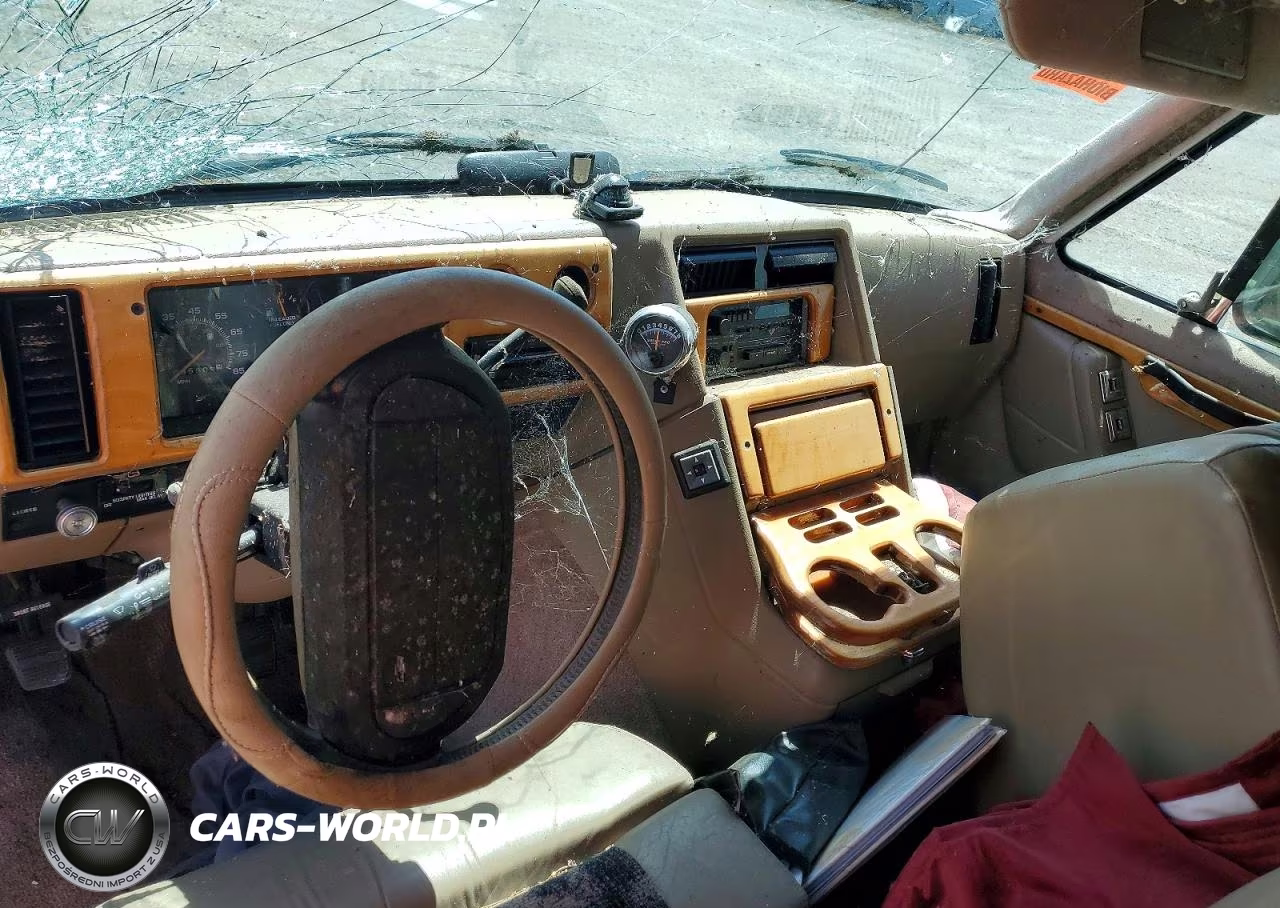1994 Chevrolet G20 VIN:1GBEG25K5RF105218 - 8