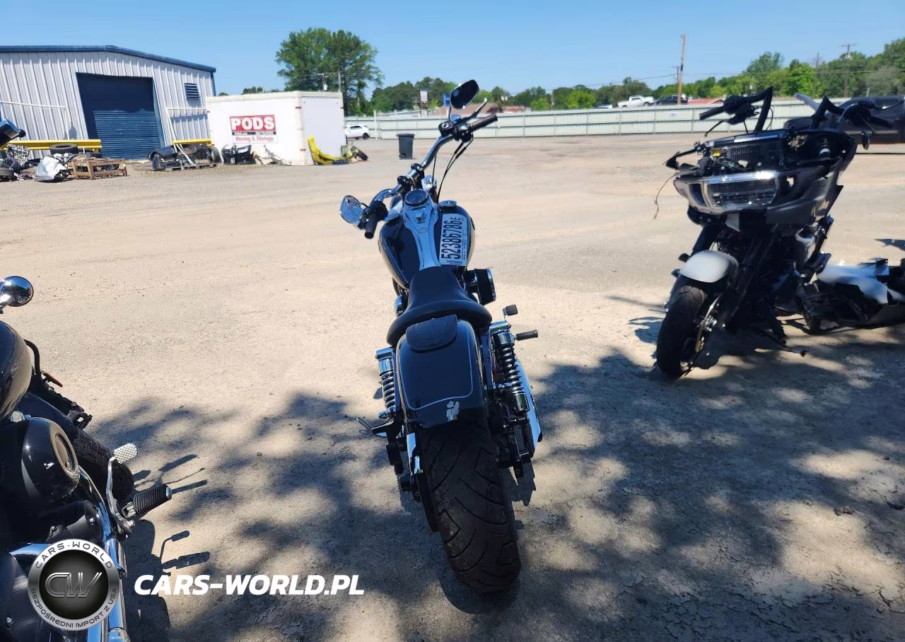 2013 Harley-Davidson Fxdwg Dyna Wide Glide VIN:1HD1GPM11DC321768 - 4