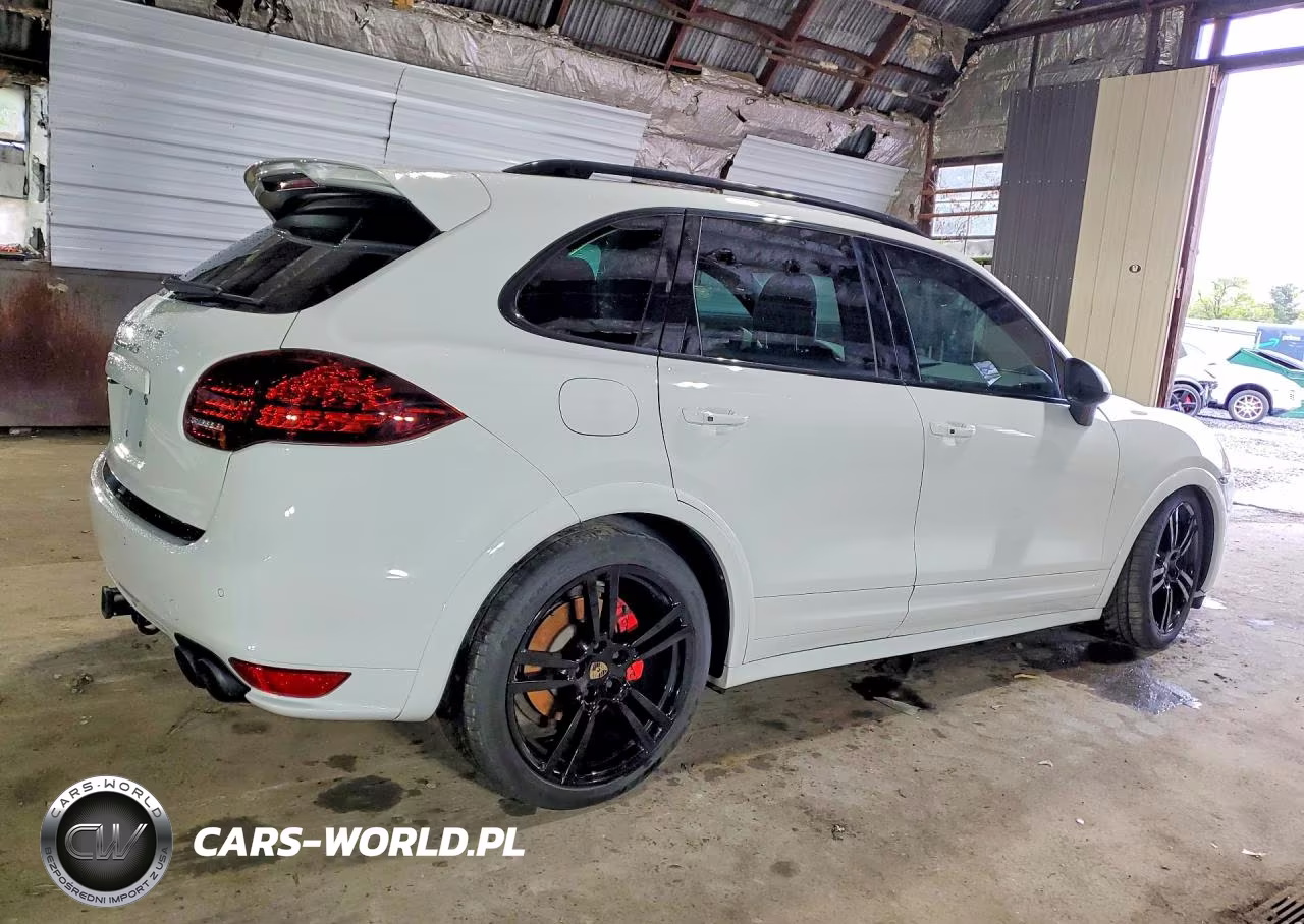 2013 Porsche Cayenne Gts VIN:WP1AD2A25DLA71668 - 3