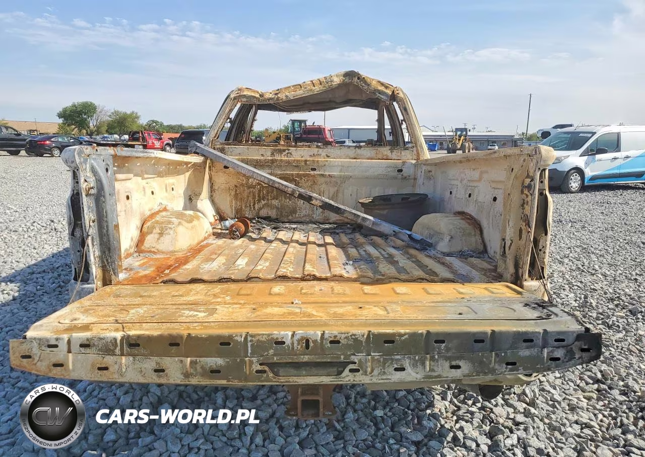 2024 Chevrolet Silverado K2500 Custom VIN:2GC4YMEY8R1249552 - 6