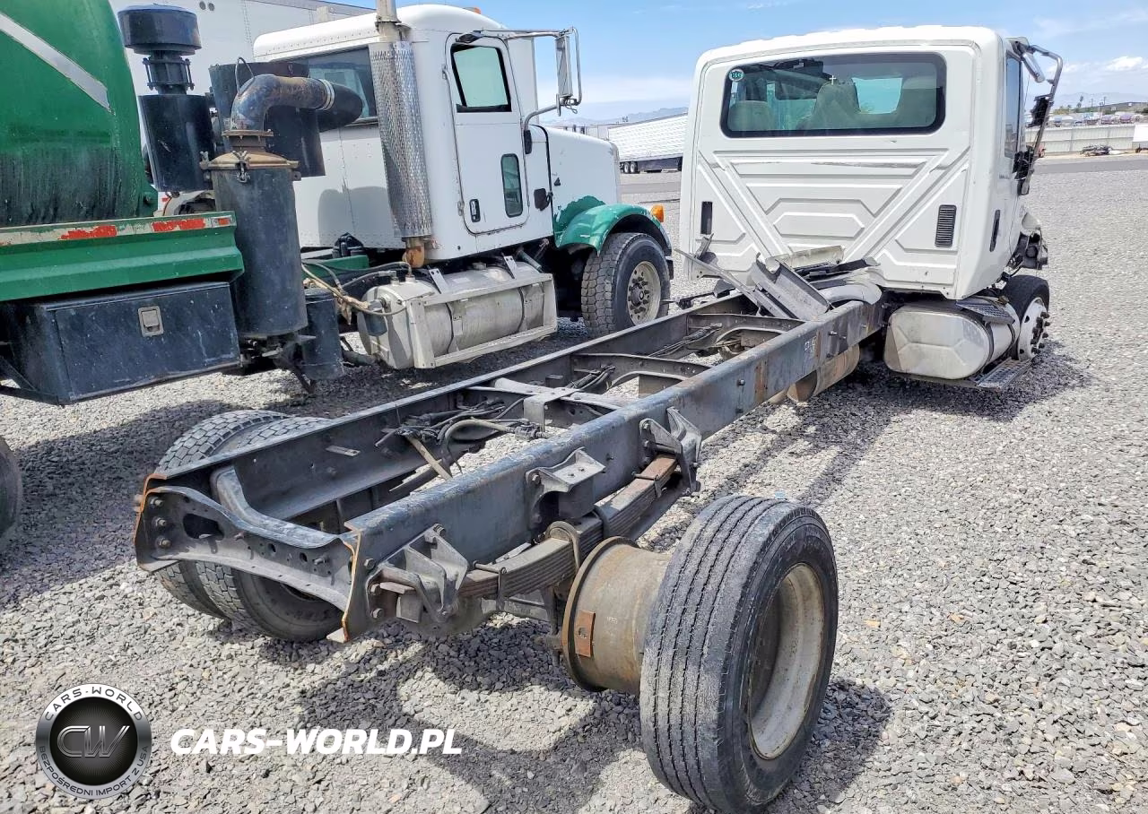 2006 International 4200 Truck Cab And Chassis VIN:1HTMPAFL06H198757 - 3