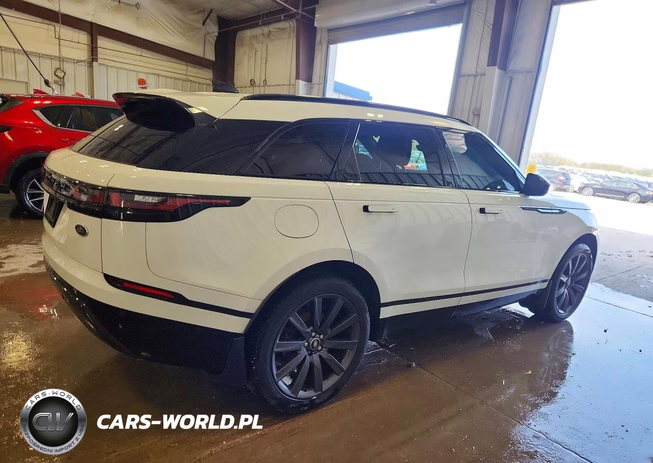2018 Land Rover Range Rover Velar R-Dynamic Hse VIN:SALYM2RX4JA741906 - 3