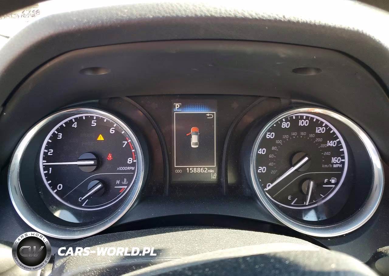 2020 Toyota Camry Le VIN:4T1C11AK8LU911766 - 9