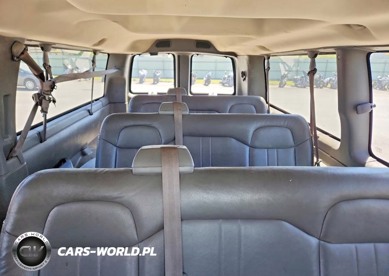 2013 Chevrolet Express G3500 Ls VIN:1GAZGZFA7D1117512 - 10