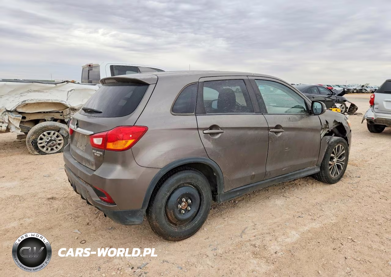 2018 Mitsubishi Outlander Sport Es VIN:JA4AR3AU5JZ001617 - 3