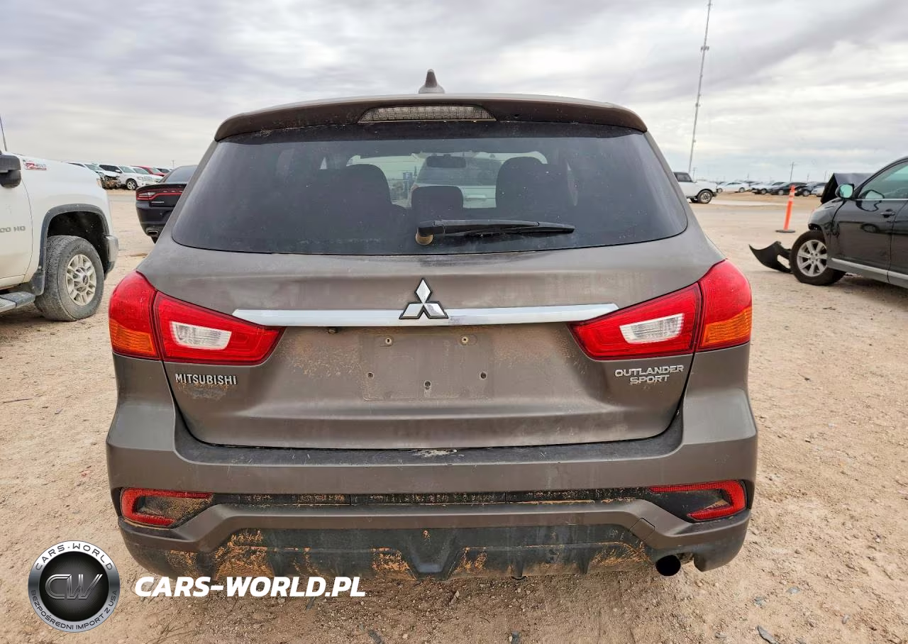 2018 Mitsubishi Outlander Sport Es VIN:JA4AR3AU5JZ001617 - 6