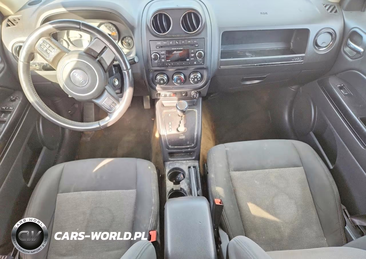 2017 Jeep Patriot Latitude VIN:1C4NJPFA3HD116681 - 8