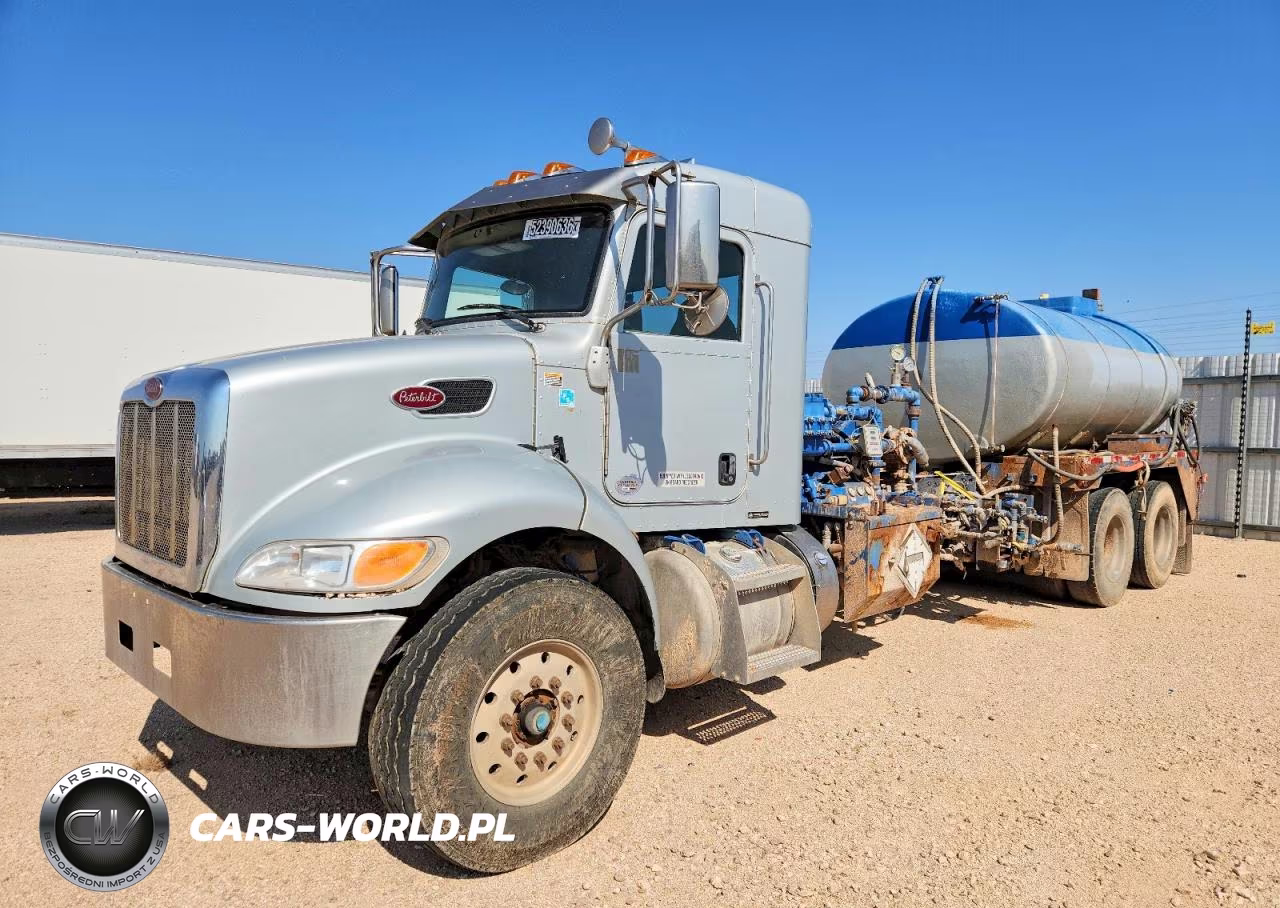2015 Peterbilt 348 Fuel Truck VIN:2NP3LJ0X5FM295026 - 2
