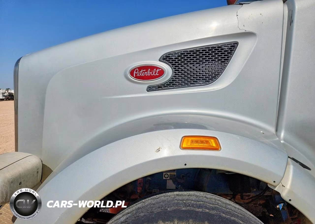 2015 Peterbilt 567 VIN:1NPCL40X1FD285584 - 7