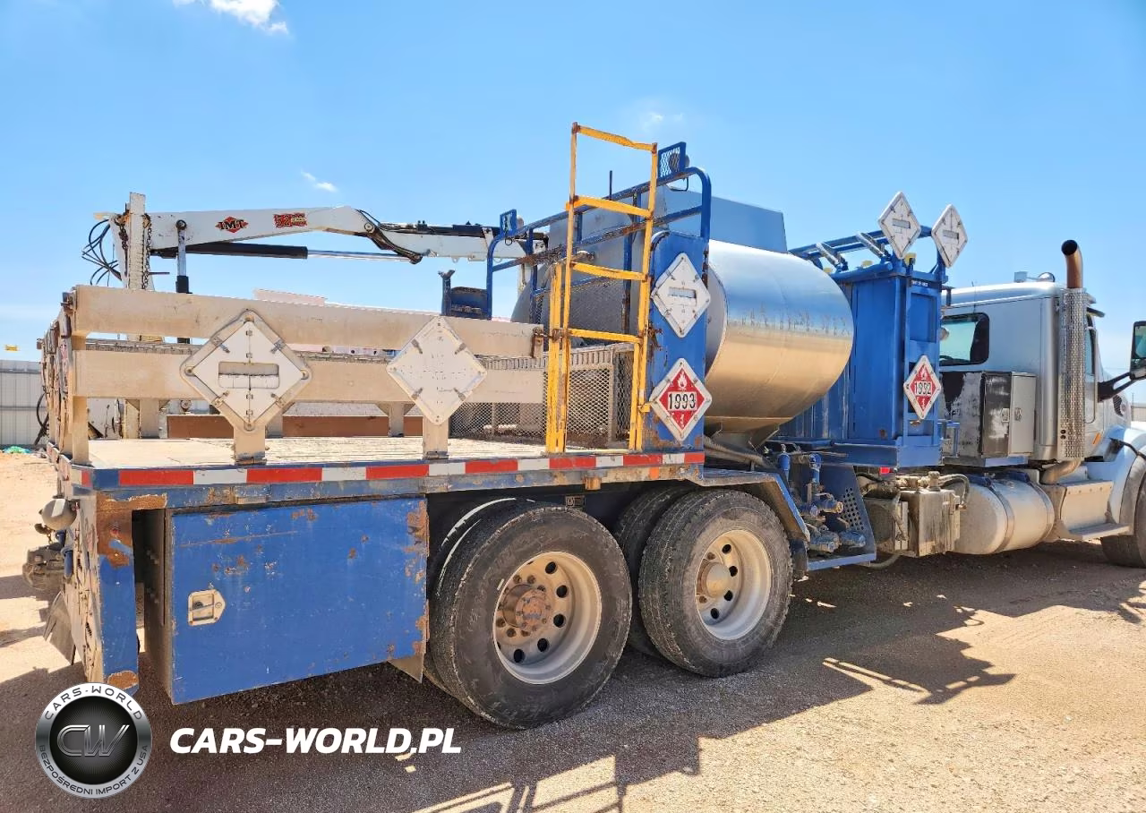 2016 Peterbilt 567 Fuel Truck VIN:1NPCL40X5GD331726 - 6