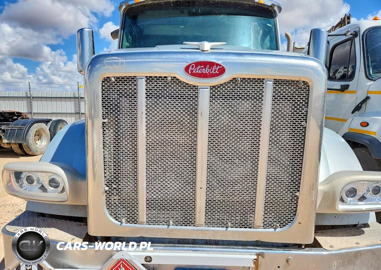 2016 Peterbilt 567 Fuel Truck VIN:1NPCL40X5GD331726 - 7