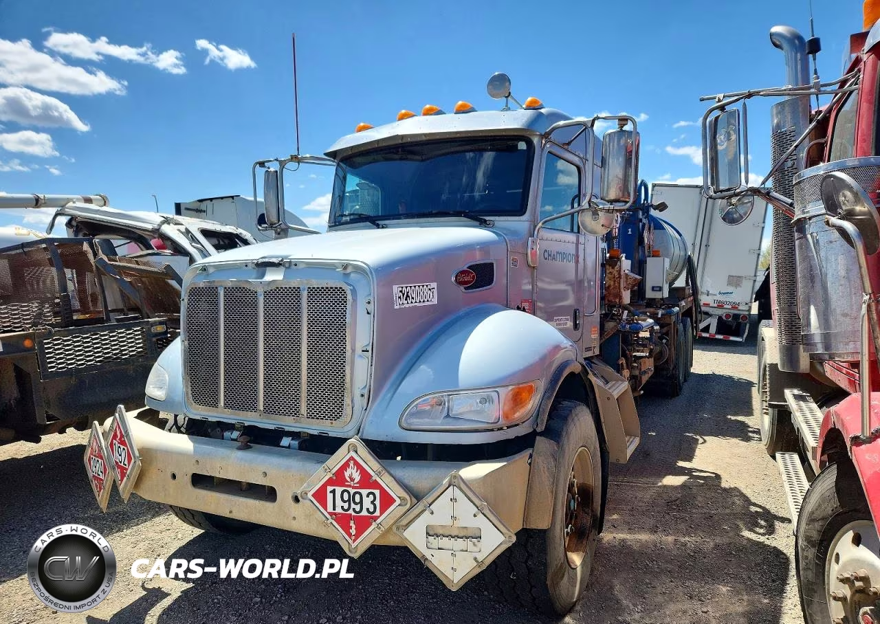 2015 Peterbilt 348 VIN:2NP3LJ0X3FM286471 - 2