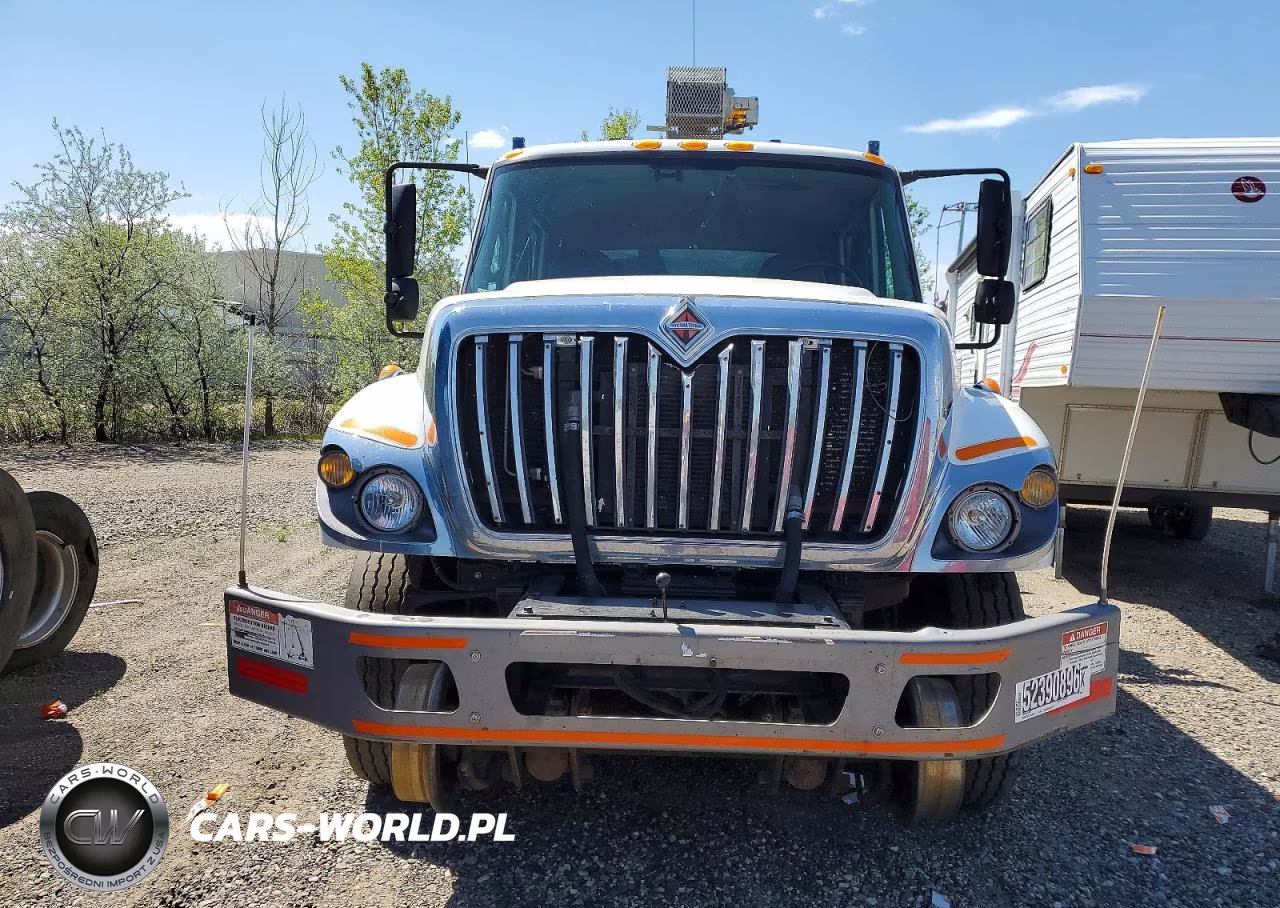 2011 International 7400 Crane Truck VIN:1HTWGAZT3BJ340977 - 9