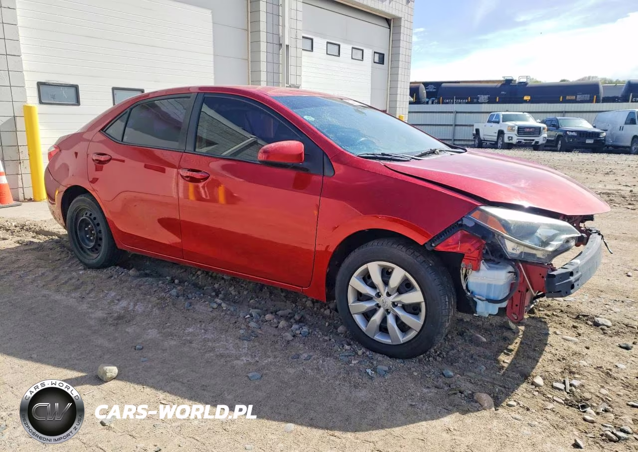 2016 Toyota Corolla Le VIN:2T1BURHE0GC684887 - 4