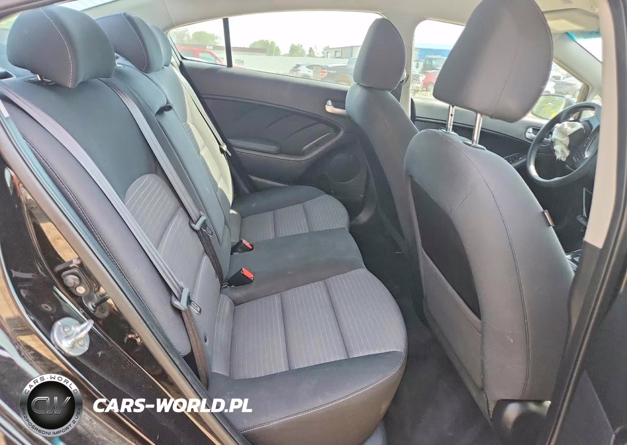 2017 Kia Forte Lx VIN:3KPFL4A77HE045363 - 10