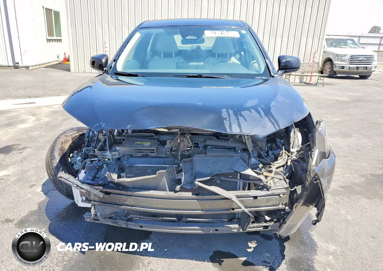2024 Toyota Corolla Cross L VIN:7MUAAABG0RV112153 - 5