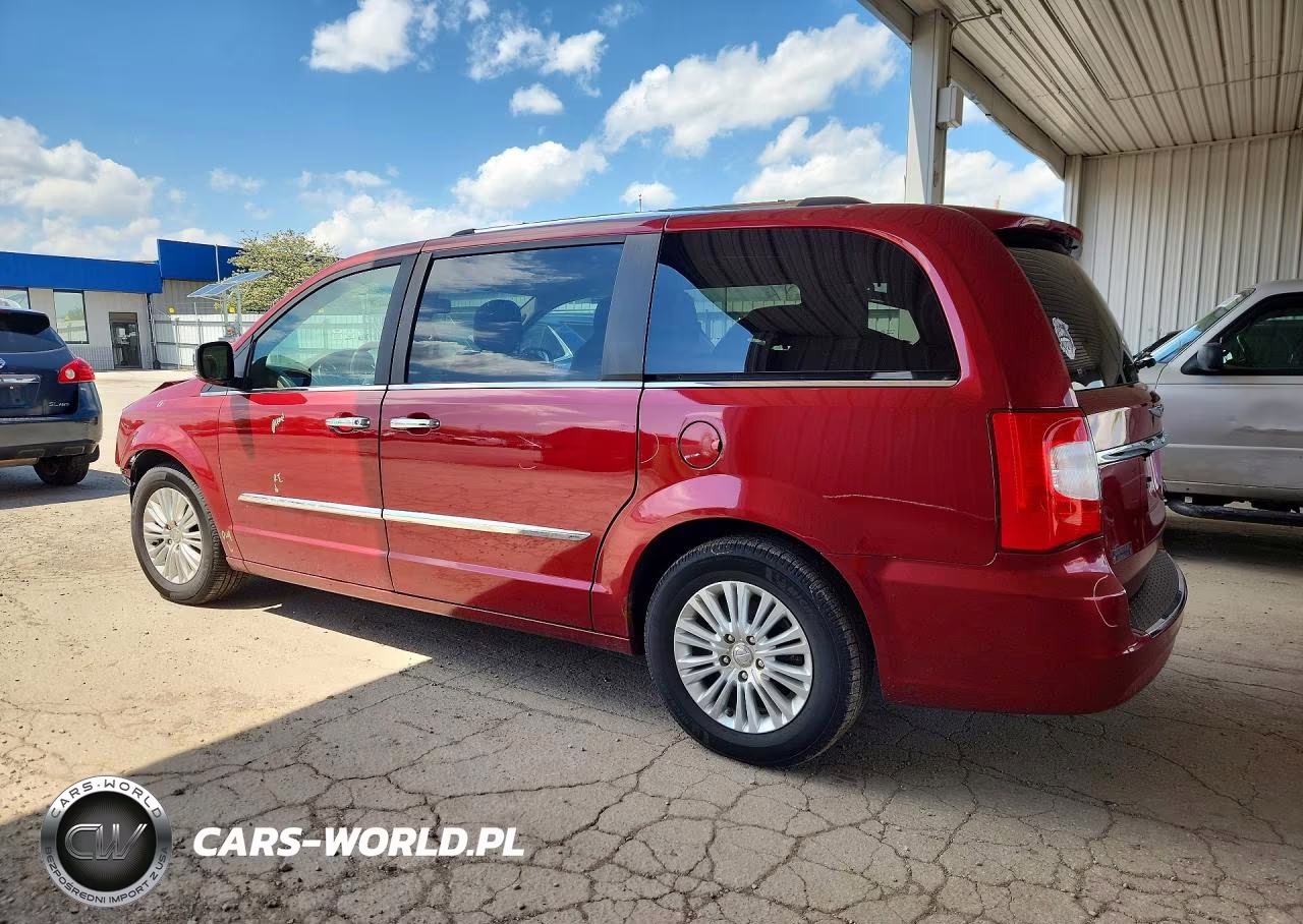 2013 Chrysler Town & Country Limited VIN:2C4RC1GG1DR565926 - 2