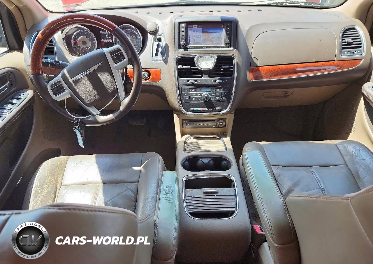 2013 Chrysler Town & Country Limited VIN:2C4RC1GG1DR565926 - 8