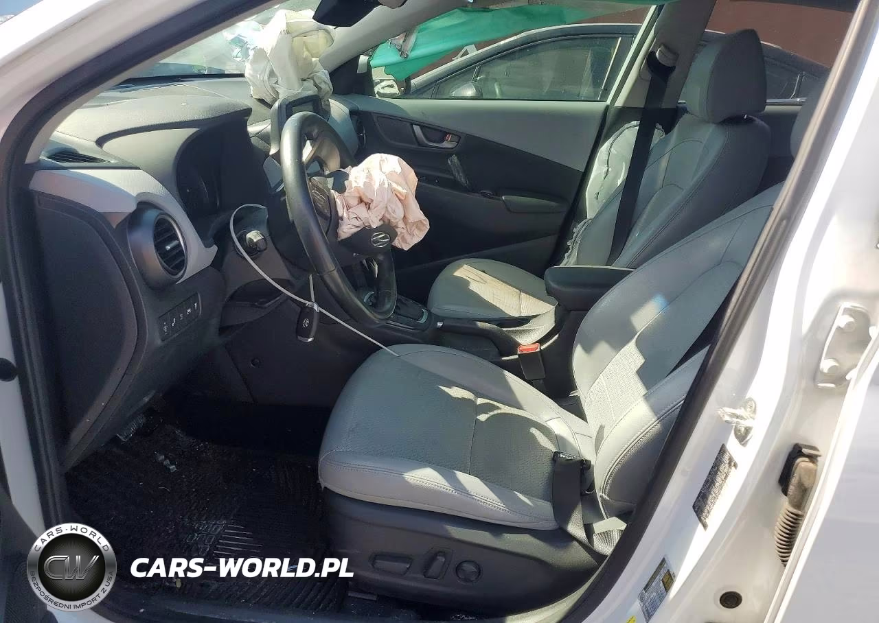 2019 Hyundai Kona Ultimate VIN:KM8K53A57KU271697 - 7