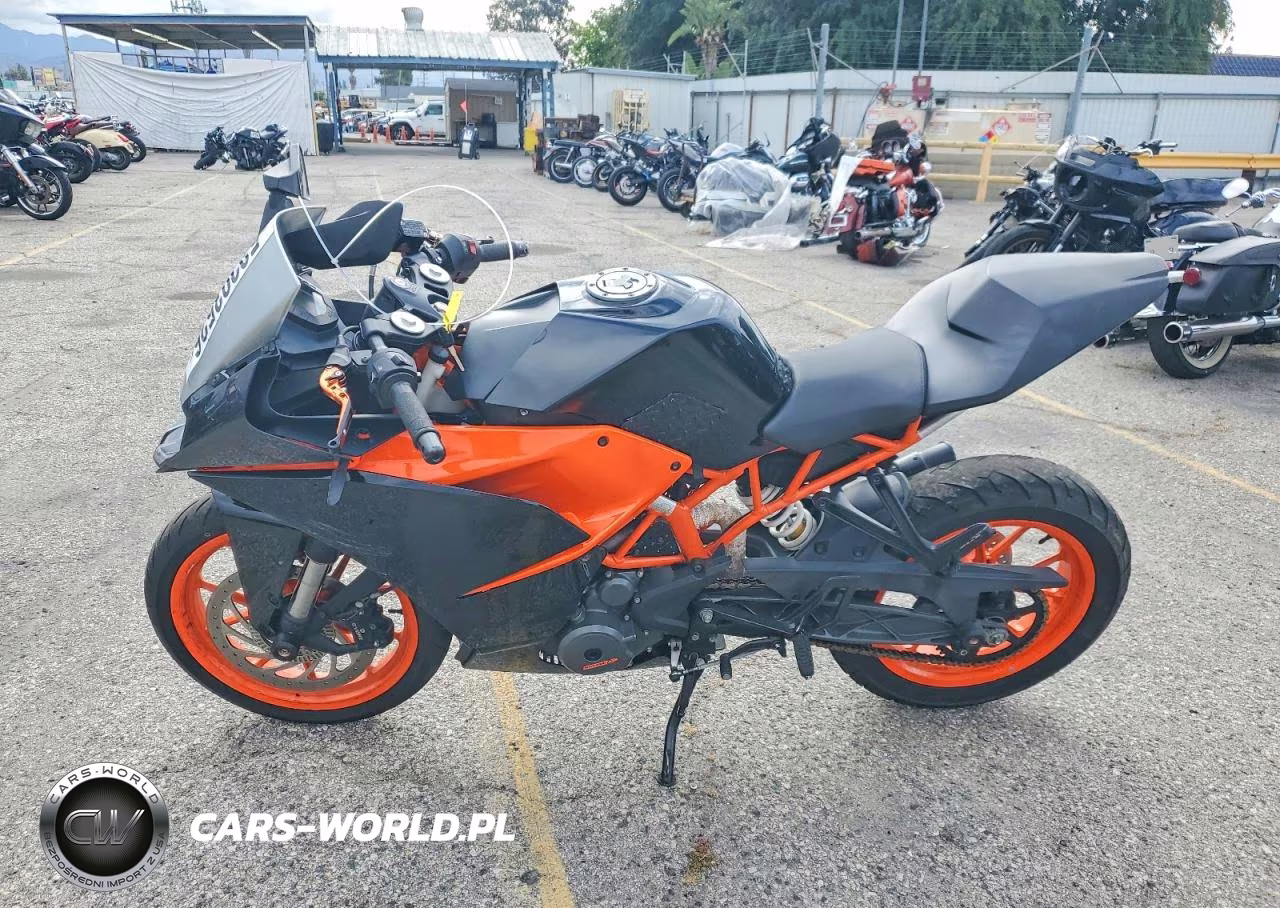 2018 Ktm 390 Duke VIN:MD2JYJ40XJC299729 - 3
