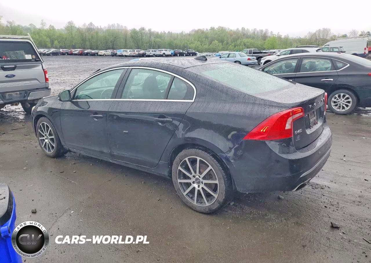 2017 Volvo S60 Platinum VIN:LYV402TM6HB128639 - 2