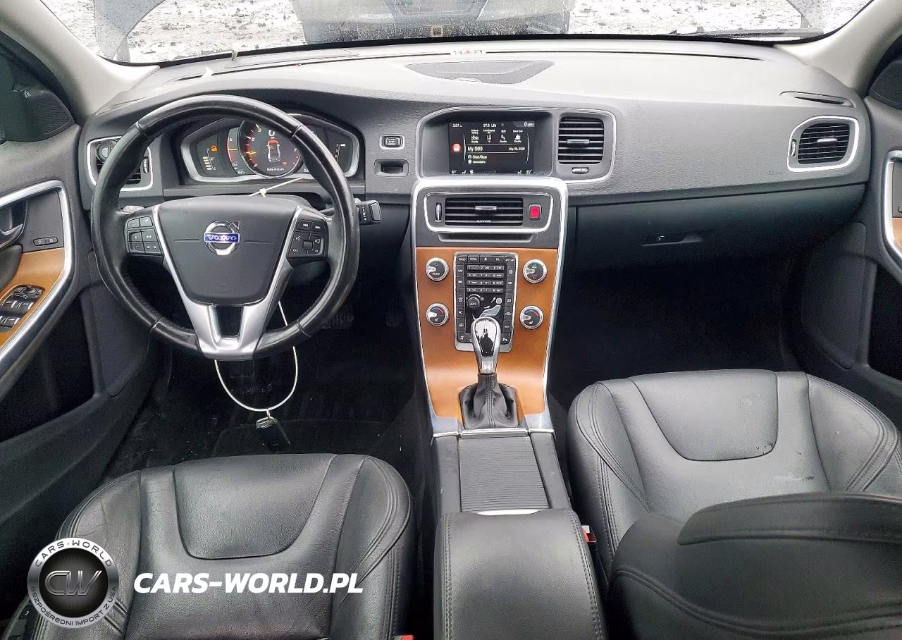 2017 Volvo S60 Platinum VIN:LYV402TM6HB128639 - 8