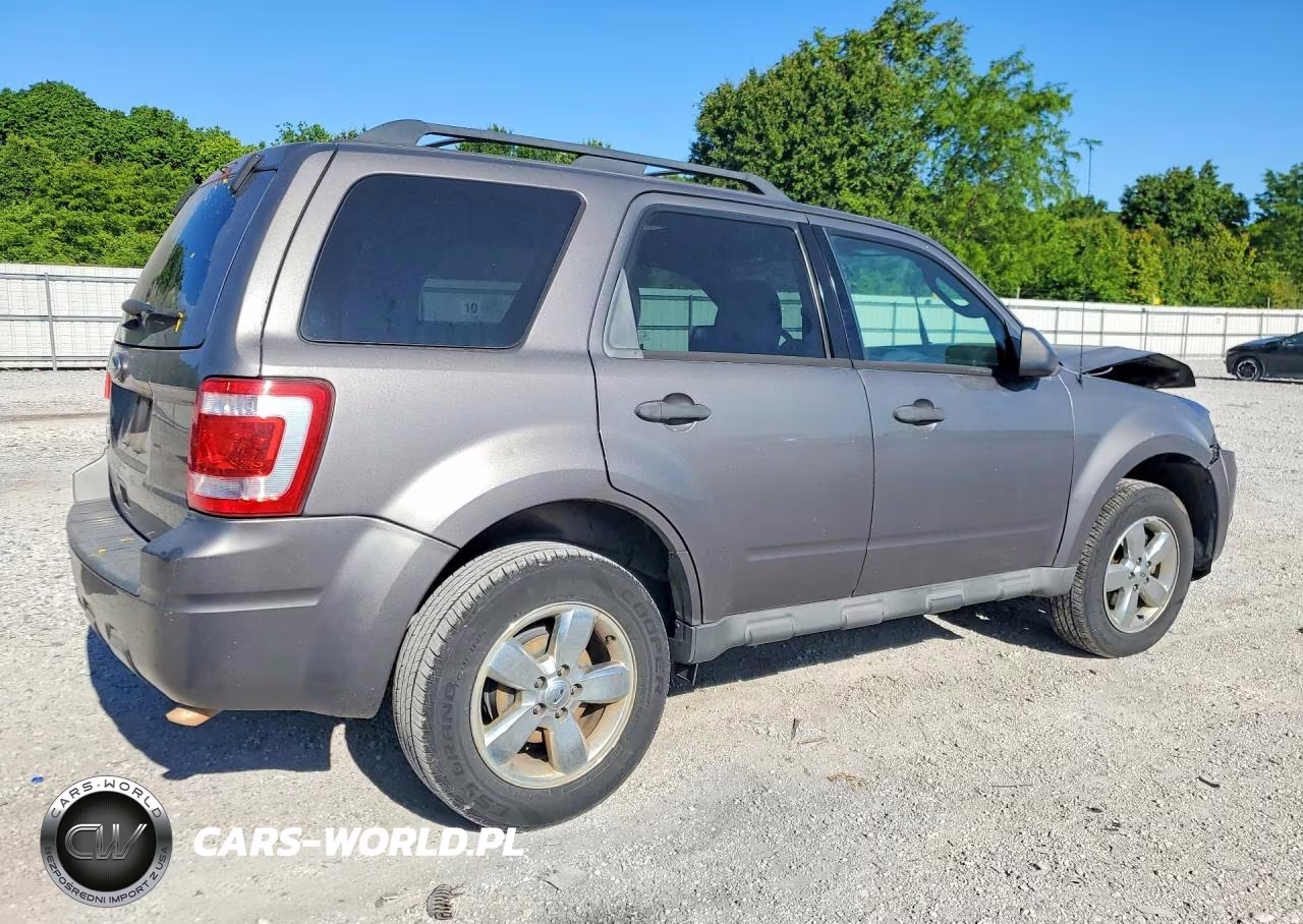2012 Ford Escape Xlt VIN:1FMCU0D73CKB41724 - 3