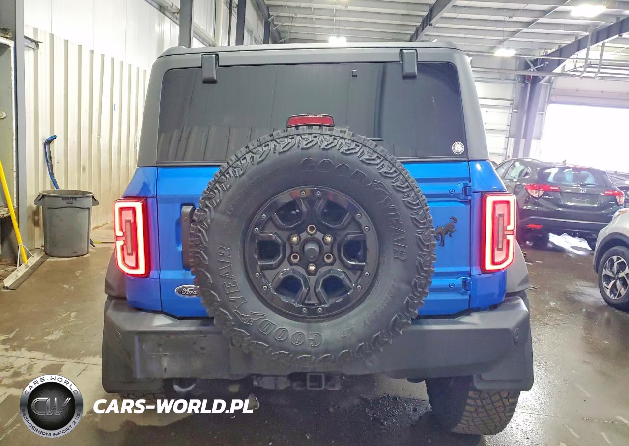 2023 Ford Bronco Base VIN:1FMEE5DP3PLC11418 - 6