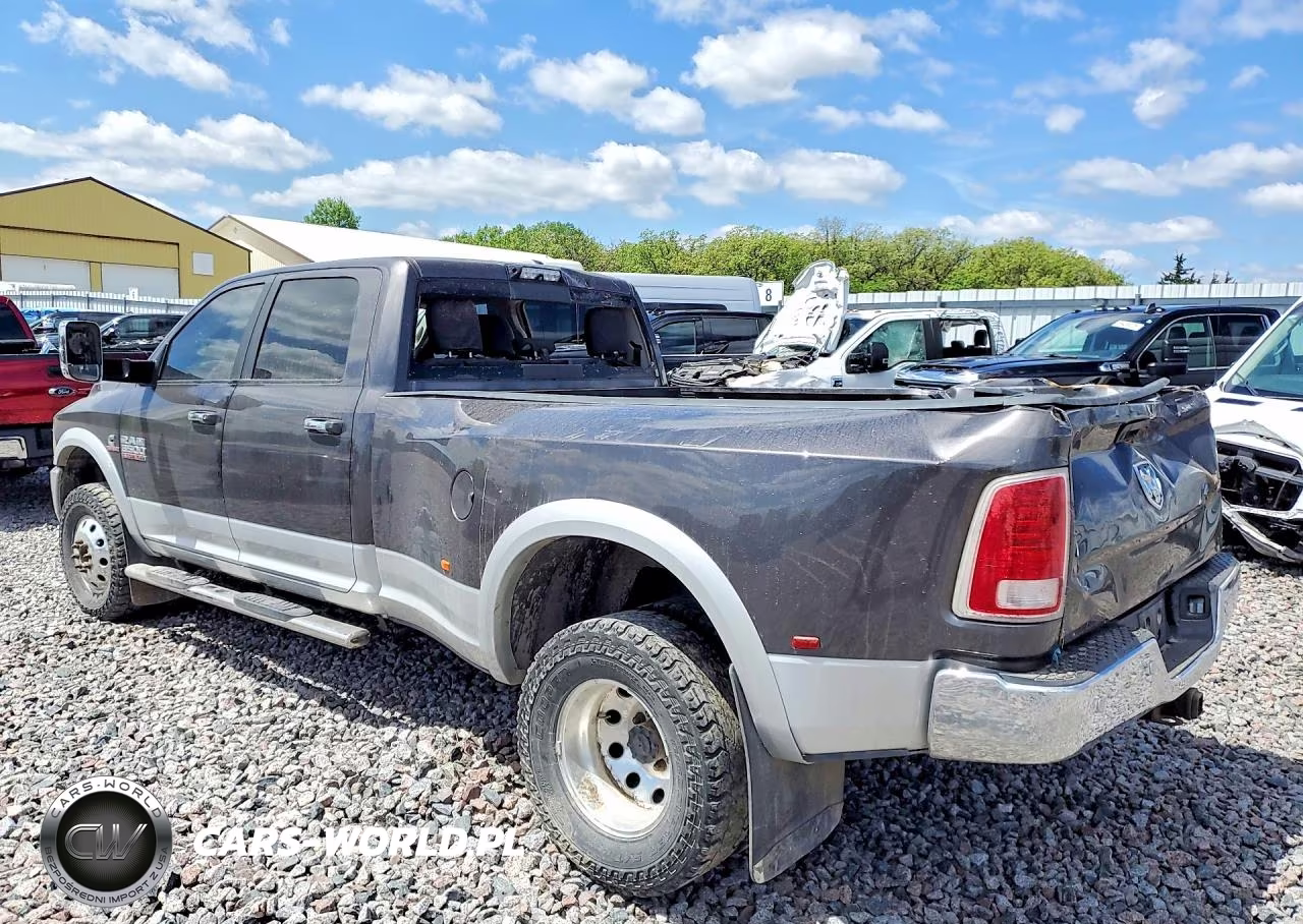 2017 Ram 3500 Laramie VIN:3C63RRJL1HG556817 - 2