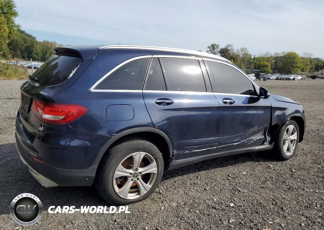 2017 Mercedes-Benz Glc 300 4Matic VIN:WDC0G4KB8HF214724 - 3
