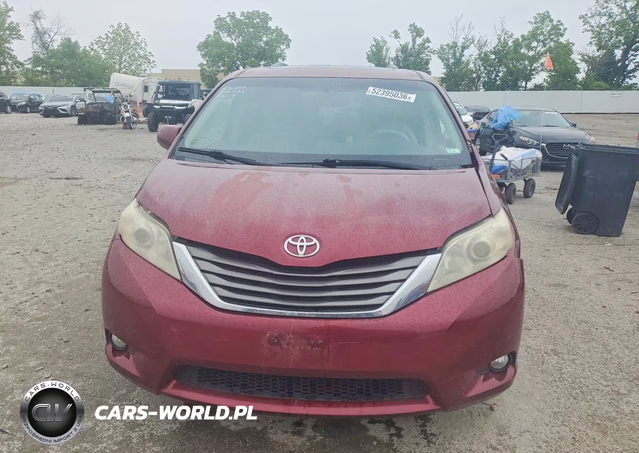 2013 Toyota Sienna Xle 8-Passenger VIN:5TDYK3DC7DS359352 - 5
