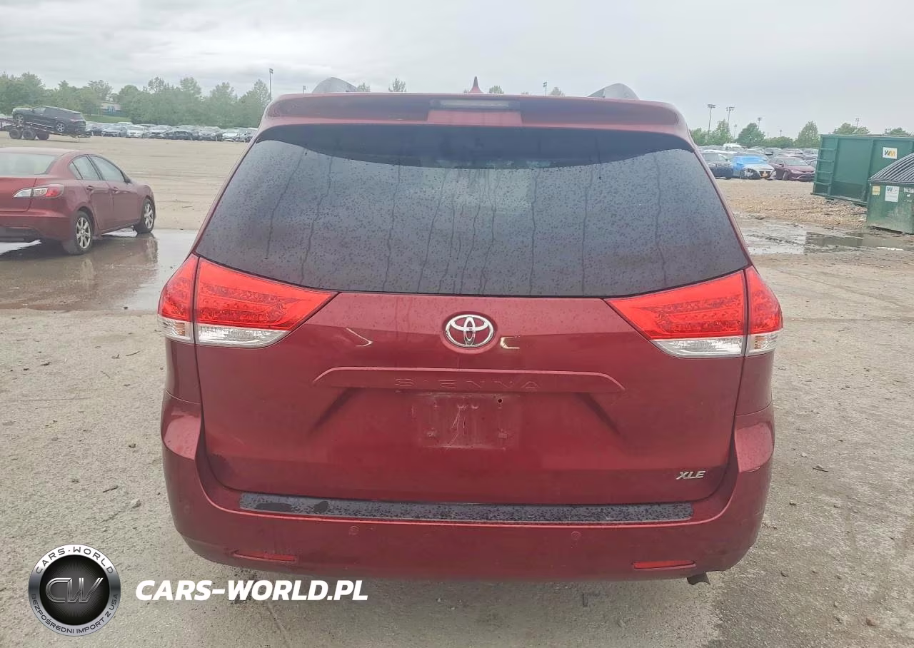 2013 Toyota Sienna Xle 8-Passenger VIN:5TDYK3DC7DS359352 - 6