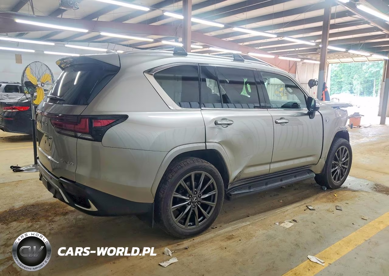 2023 Lexus Lx 600 F Sport Handling VIN:JTJMB7CX9P4019708 - 3