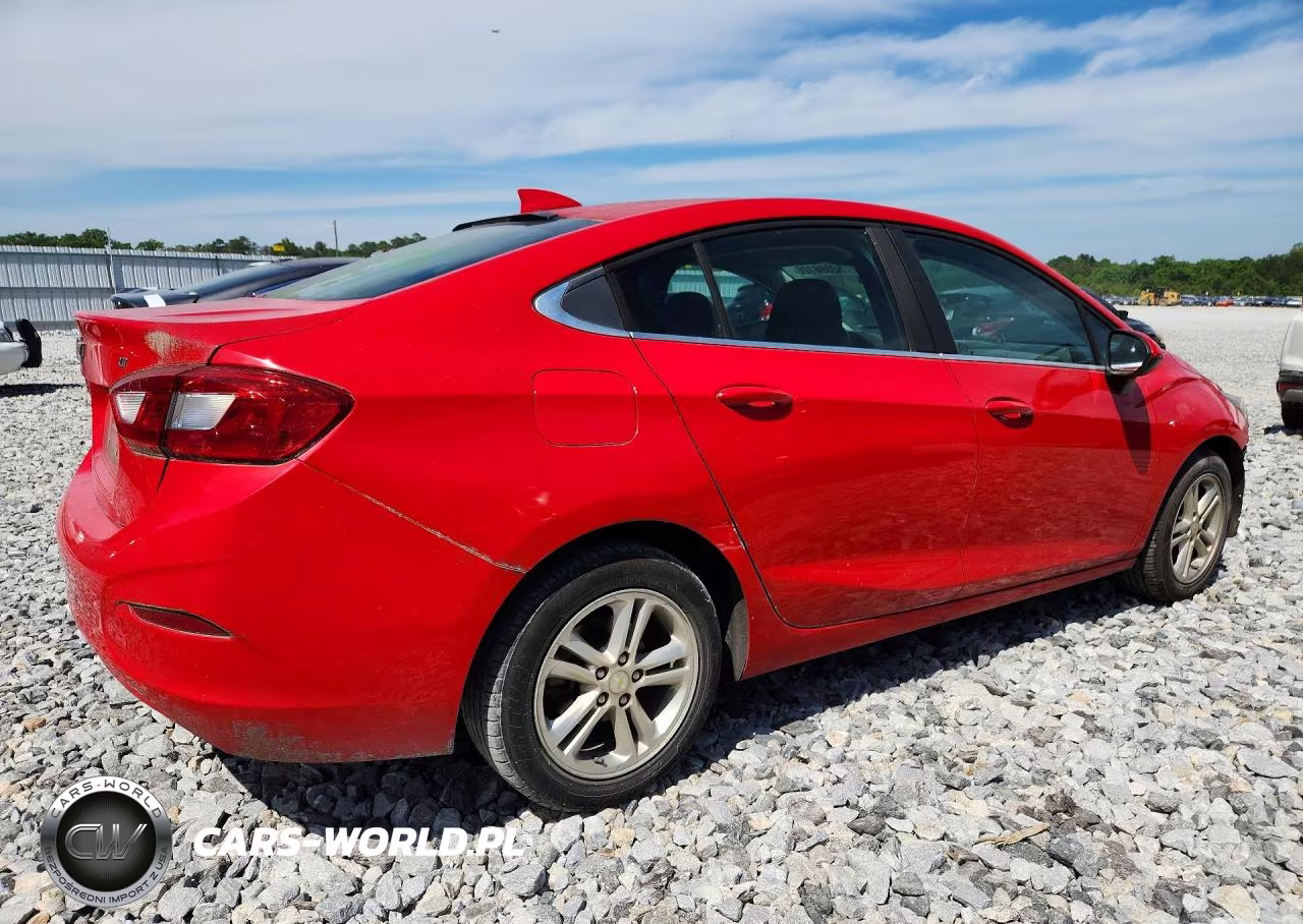 2018 Chevrolet Cruze Lt VIN:1G1BE5SM9J7108092 - 3