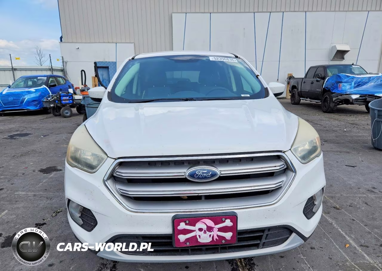 2017 Ford Escape Se VIN:1FMCU0GDXHUE38809 - 5