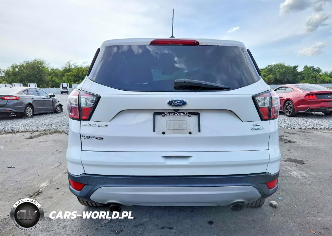 2017 Ford Escape Se VIN:1FMCU0GDXHUE38809 - 6