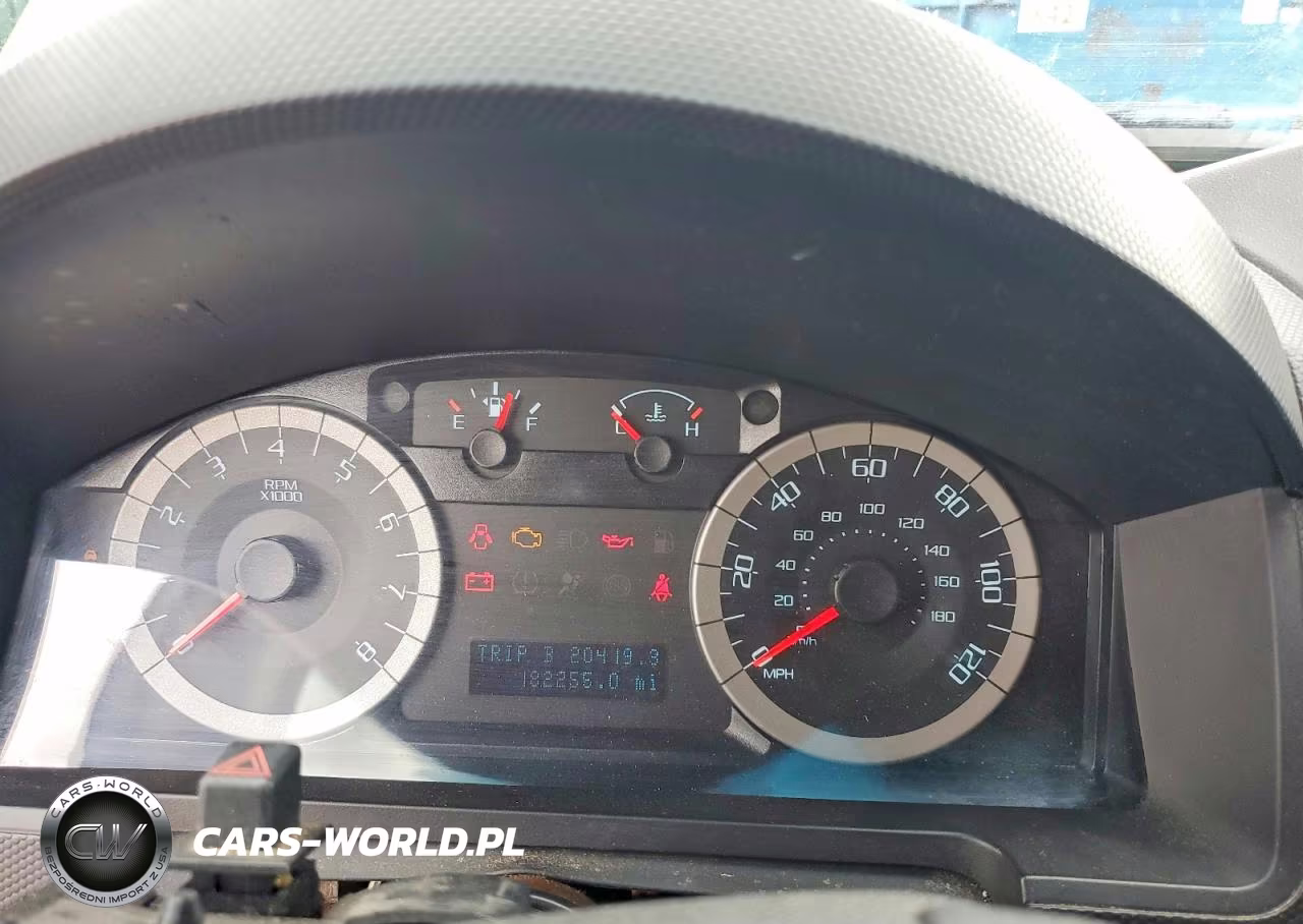 2011 Ford Escape Limited VIN:1FMCU9E70BKB58062 - 9