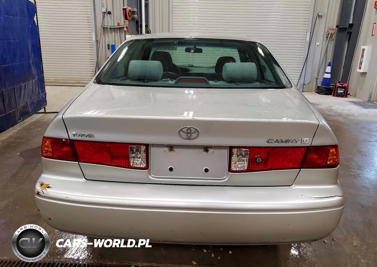2001 Toyota Camry Le 4D Sedan VIN:4T1BG22K91U862606 - 6