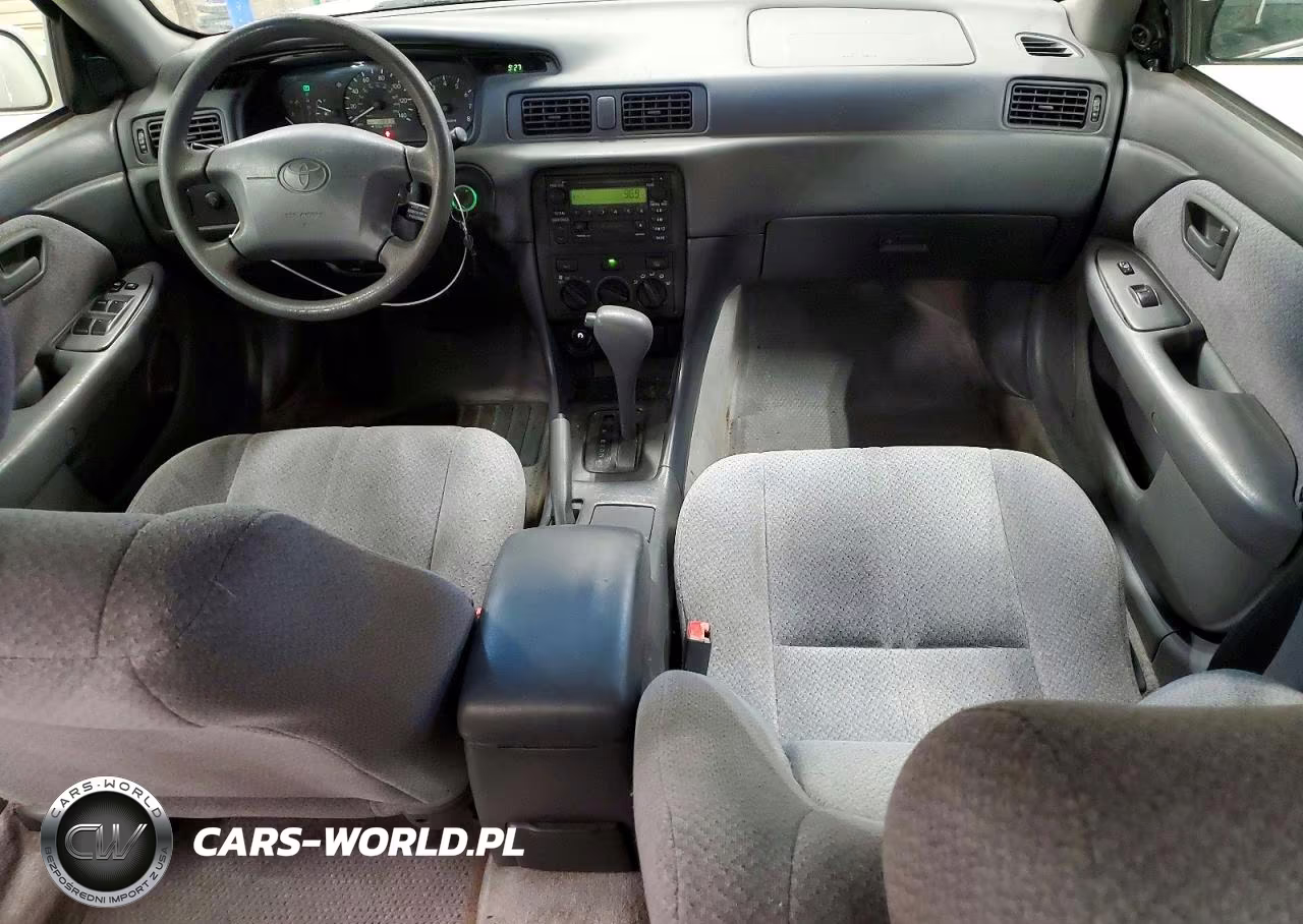 2001 Toyota Camry Le 4D Sedan VIN:4T1BG22K91U862606 - 8