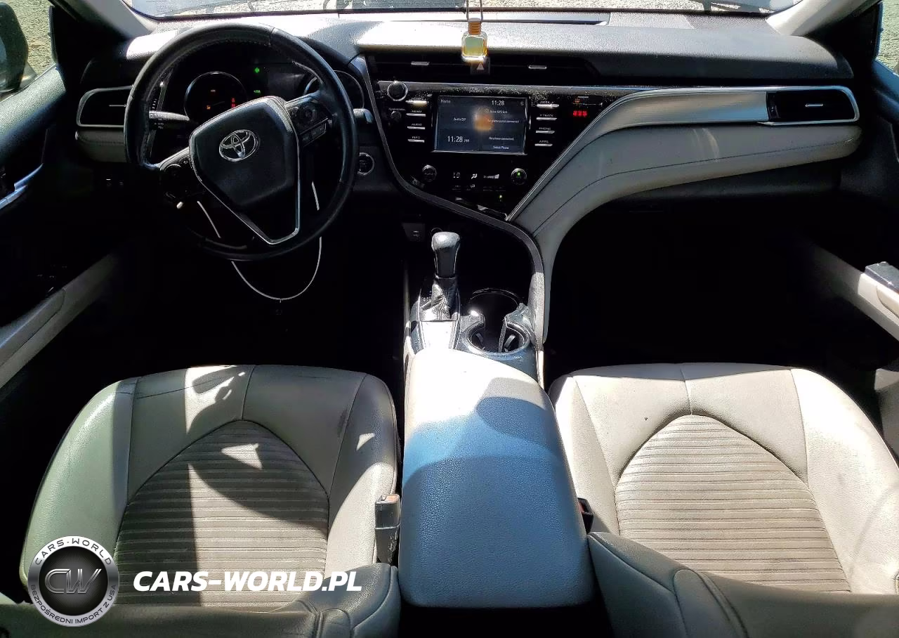 2018 Toyota Camry Se VIN:4T1B11HK5JU586332 - 8