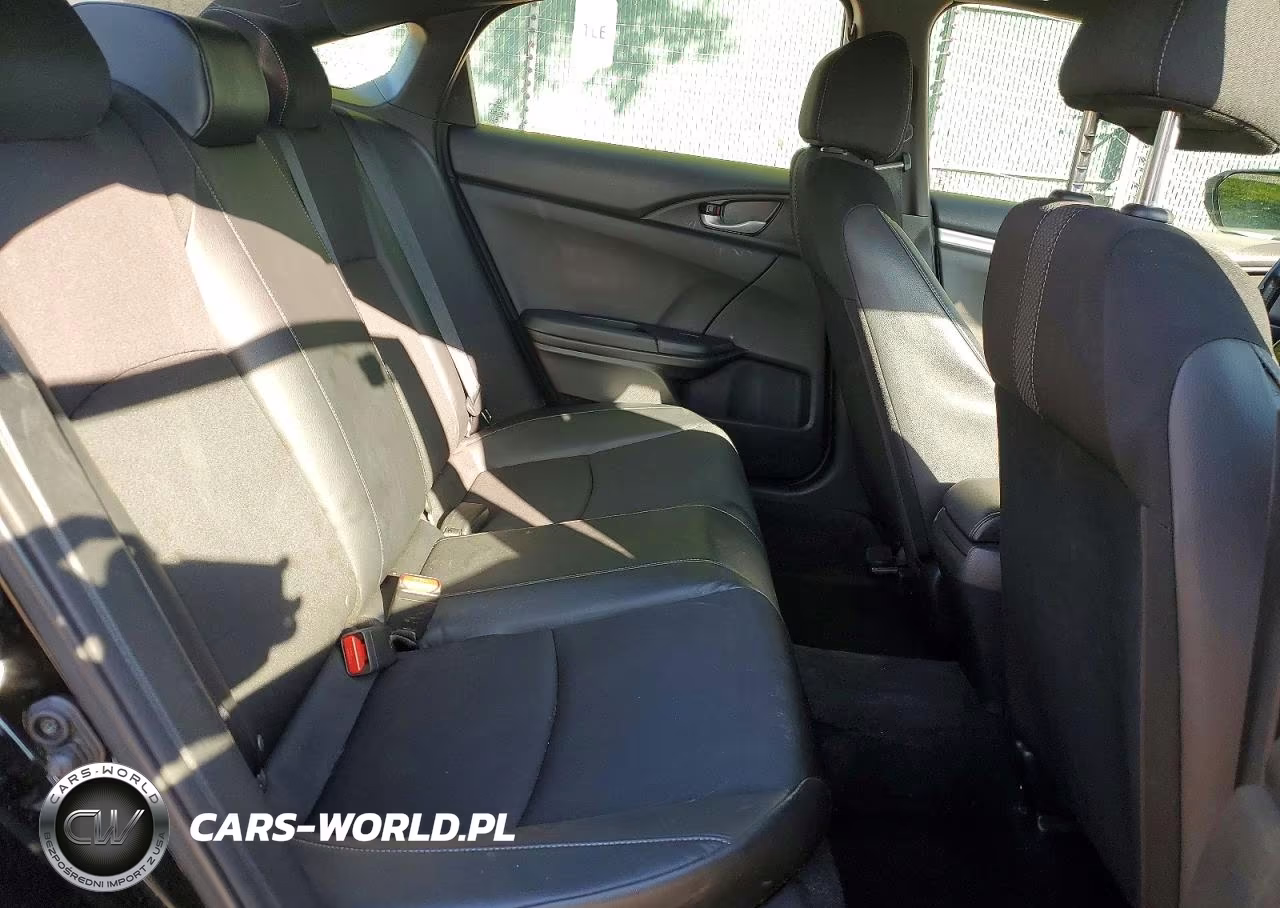 2019 Honda Civic Sport VIN:2HGFC2F85KH594109 - 10