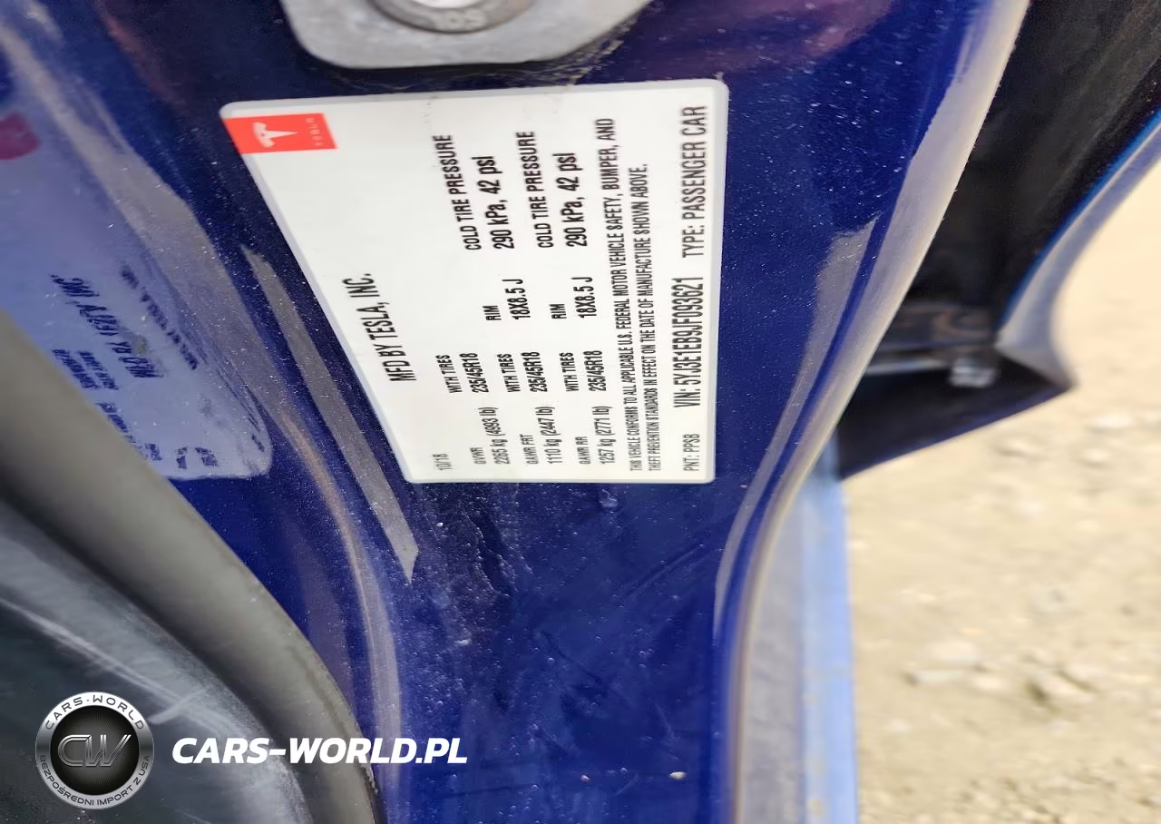 2018 Tesla Model 3 VIN:5YJ3E1EB9JF093621 - 12